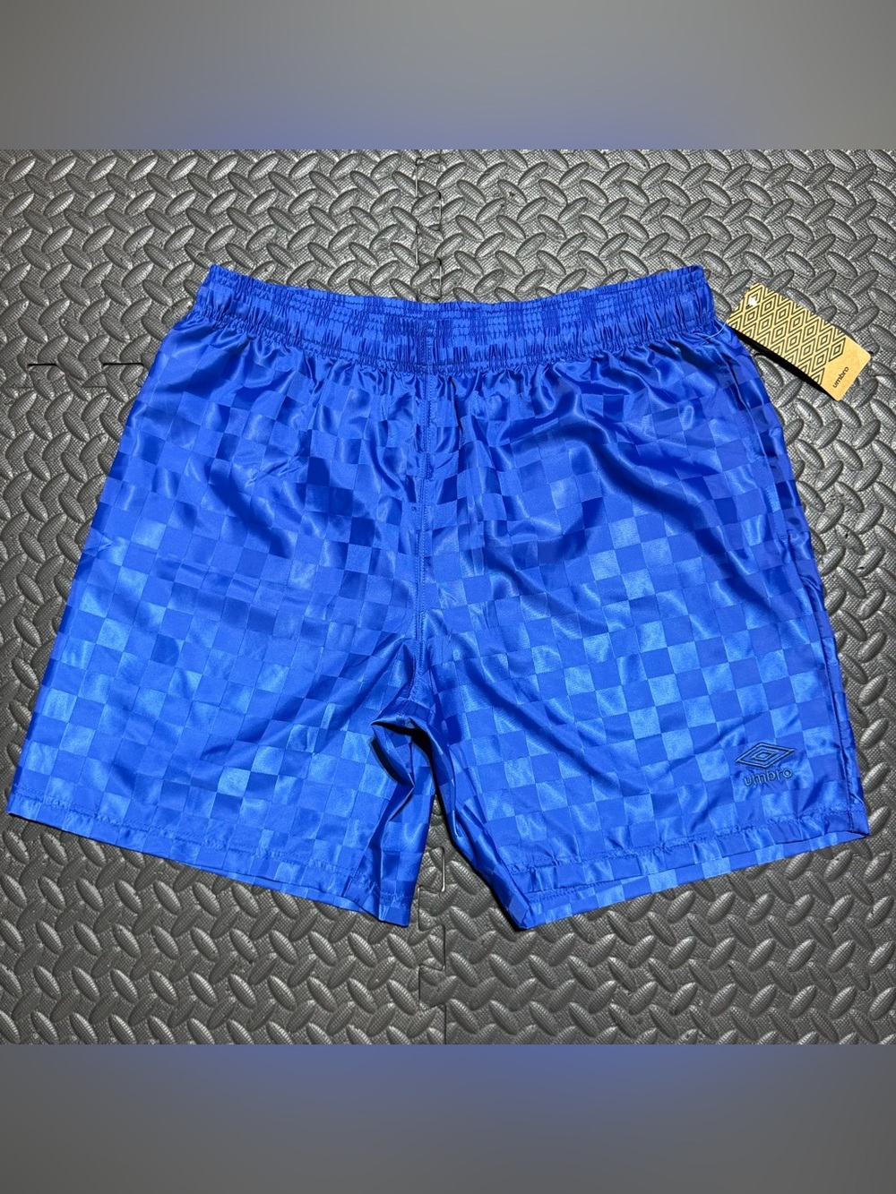 Umbro Soccer Checkered Athletic Shorts Vintage Style Blue Shiny Mens Large NEW